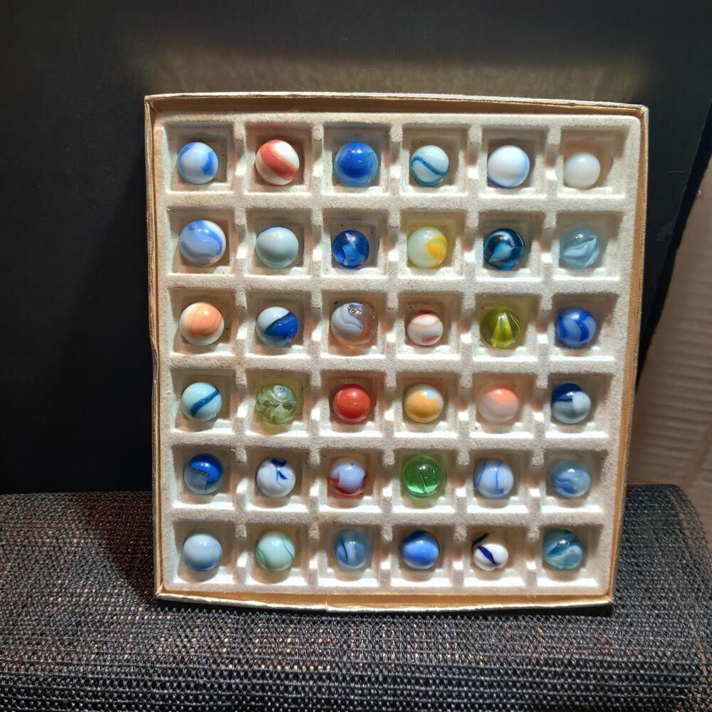 LOT of 36 Vintage marbles ESTATE FIND Approx. 1/2" Various Colors Kinds #a2
